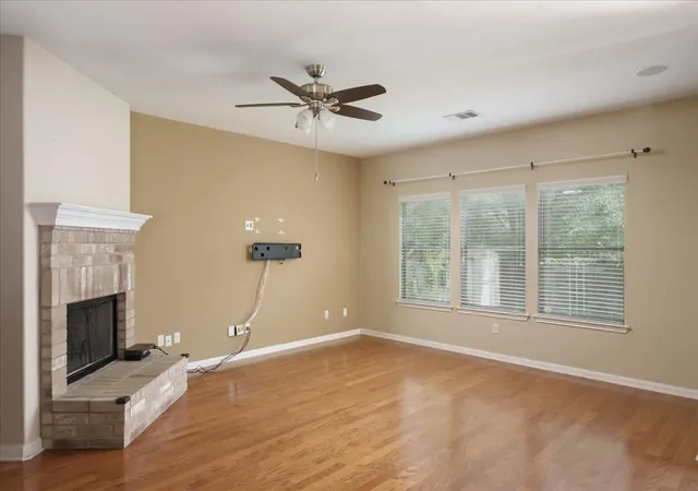 Photo 4 of Single family home for sale at 1918 Barnett Dr, Cedar Park, TX 78613 | MLS# 5924215 | Listing updated on 2026-10-05