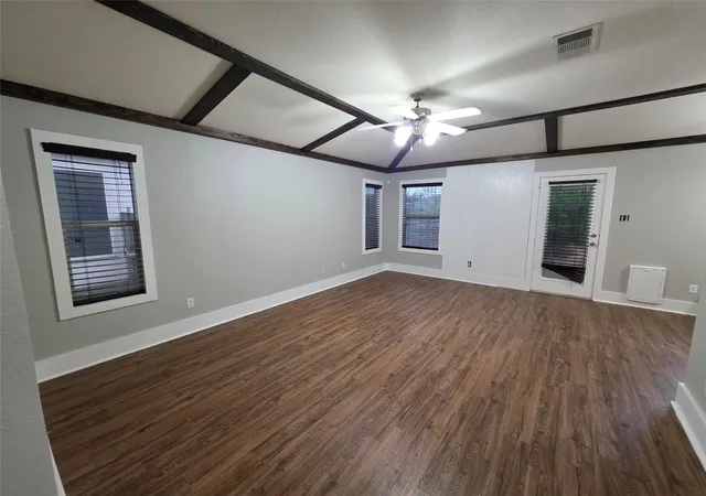 Photo 2 of Single family home for sale at 224 Bauxite Dr, Jarrell, TX 76537 | MLS# 9670585 | Listing updated on 2026-10-08