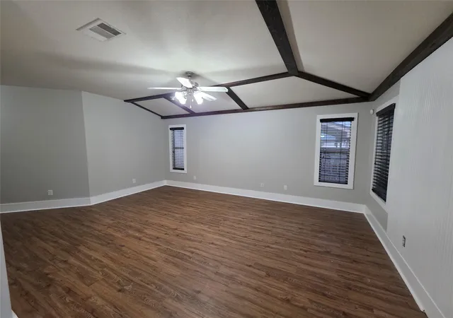 Photo 3 of Single family home for sale at 224 Bauxite Dr, Jarrell, TX 76537 | MLS# 9670585 | Listing updated on 2026-10-08