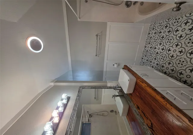 Photo 6 of Single family home for sale at 224 Bauxite Dr, Jarrell, TX 76537 | MLS# 9670585 | Listing updated on 2026-10-08