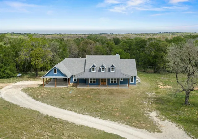 Single family home for sale at 1680 County Rd 302, Rockdale, TX 76567 | MLS# 2186067