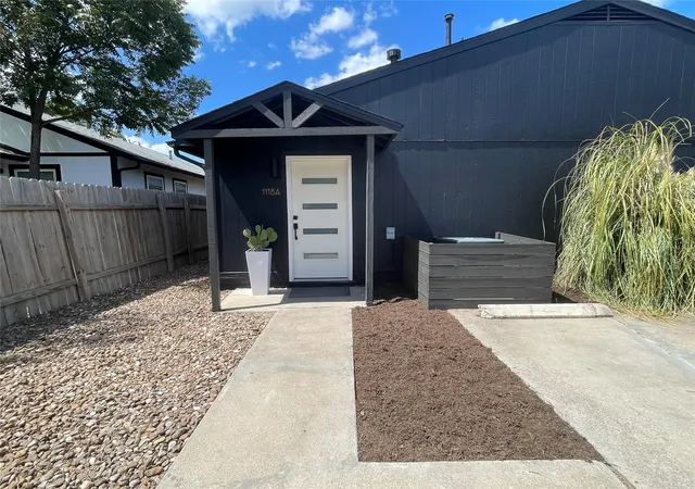 Photo 2 of Multi family home for sale at 1118 Brookswood Ave #A & B, Austin, TX 78721 | MLS# 6506460 | Listing updated on 2026-09-18