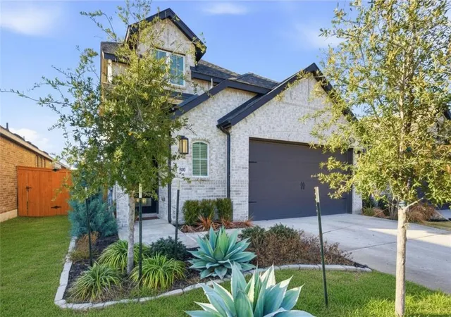 Photo 2 of Single family home for sale at 200 Bay Breeze Dr, Kyle, TX 78640 | MLS# 3087916 | Listing updated on 2026-09-23