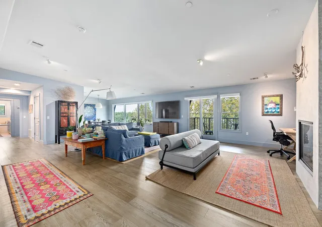 Photo 1 of Condo for sale at 3200 Grandview St #11, Austin, TX 78705 | MLS# 7155249 | Listing updated on 2026-10-07