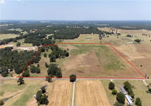 Photo 1 of Land for sale at Tbd Templeton Rd, Hearne, TX 77859 | MLS# 1063390 | Listing updated on 2026-09-25