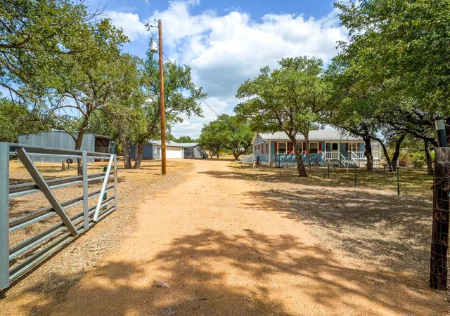Photo 1 of Single family home for sale at 950 Hi Line Dr, Buchanan Dam, TX 78609 | MLS# 9760068 | Listing updated on 2026-10-27