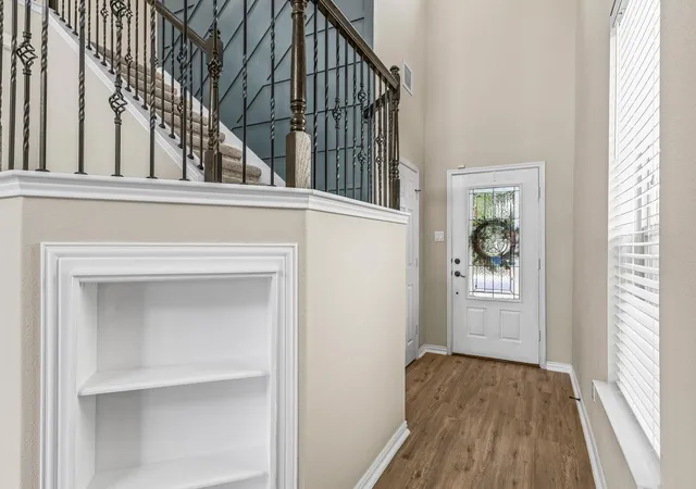Photo 4 of Single family home for sale at 9913 Aly May Dr, Austin, TX 78748 | MLS# 6628406 | Listing updated on 2026-10-08