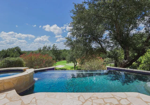 Photo 1 of Single family home for sale at 8513 Chalk Knoll Dr, Austin, TX 78735 | MLS# 9675650 | Listing updated on 2026-09-18