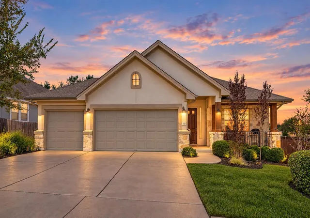 Photo 1 of Single family home for sale at 112 Senna Dr, Dripping Springs, TX 78620 | MLS# 7205962 | Listing updated on 2026-10-07