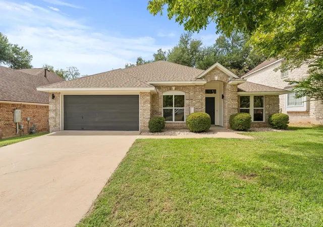 Single family home for sale at 11007 Andenwood Dr, Austin, TX 78726 | MLS# 3872273