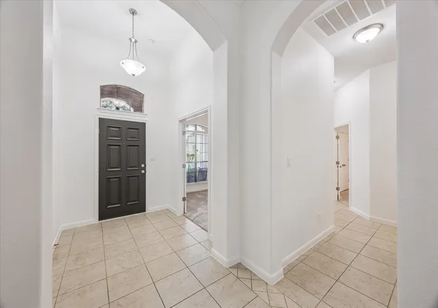 Photo 4 of Single family home for sale at 2163 Garlic Crk Dr, Buda, TX 78610 | MLS# 6340170 | Listing updated on 2026-10-03