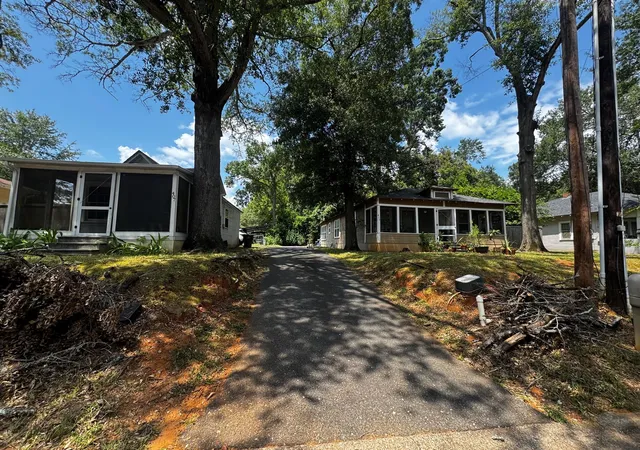 Photo 15 of Single family home for sale at 407 Richardson St, Nacogdoches, TX 75961 | MLS# 4017095 | Listing updated on 2026-09-30