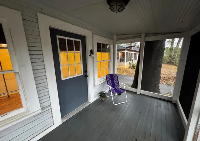 Photo 3 of Single family home for sale at 407 Richardson St, Nacogdoches, TX 75961 | MLS# 4017095 | Listing updated on 2026-09-30