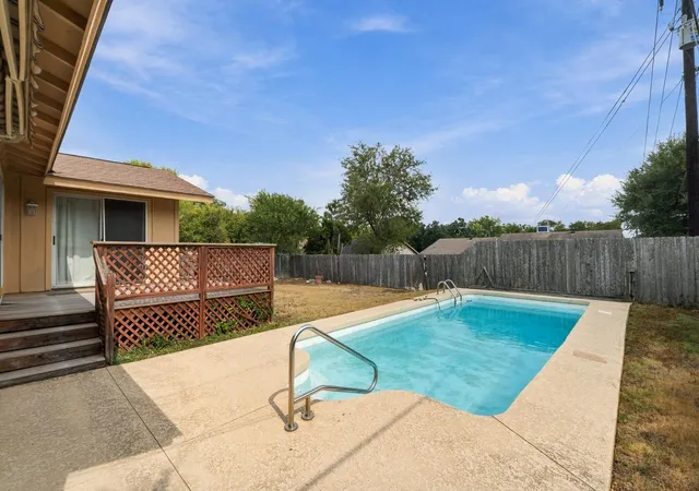 Photo 1 of Single family home for sale at 11505 Catalonia Dr, Austin, TX 78759 | MLS# 5366887 | Listing updated on 2026-10-30