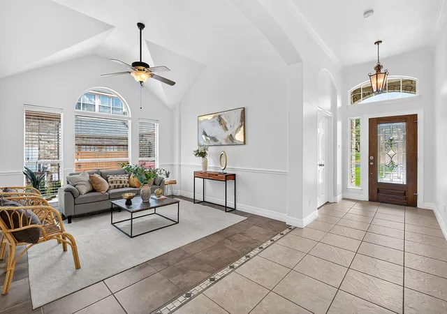 Photo 3 of Single family home for sale at 1349 River Forest Dr, Round Rock, TX 78665 | MLS# 9840306 | Listing updated on 2026-09-29