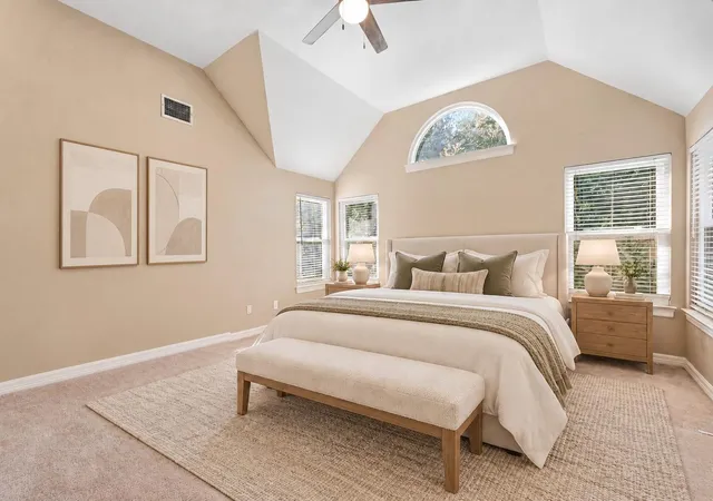 Photo 4 of Single family home for sale at 2129 Clear Lake Pl, Round Rock, TX 78665 | MLS# 8666010 | Listing updated on 2026-10-10