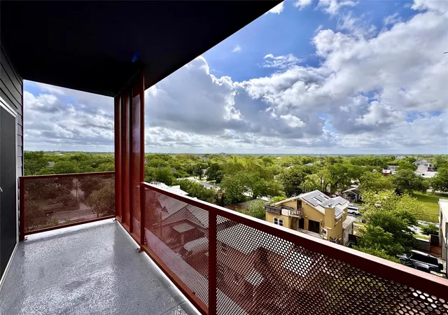 Photo 2 of Condo for sale at 1309 Chicon St #507, Austin, TX 78702 | MLS# 6457236 | Listing updated on 2026-09-21