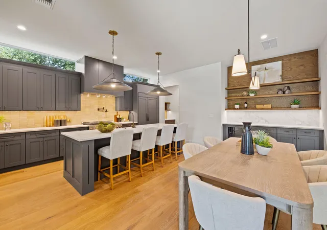 Photo 4 of Single family home for sale at 5408 Montview St, Austin, TX 78756 | MLS# 4409303 | Listing updated on 2026-09-18