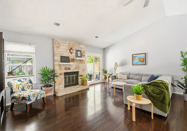Photo 1 of Single family home for sale at 4817 Pelham Dr, Austin, TX 78727 | MLS# 9242209 | Listing updated on 2026-10-27