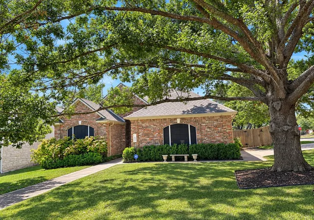 Photo 2 of Single family home for sale at 6405 Sam Maverick Pass, Austin, TX 78749 | MLS# 7226692 | Listing updated on 2026-09-28