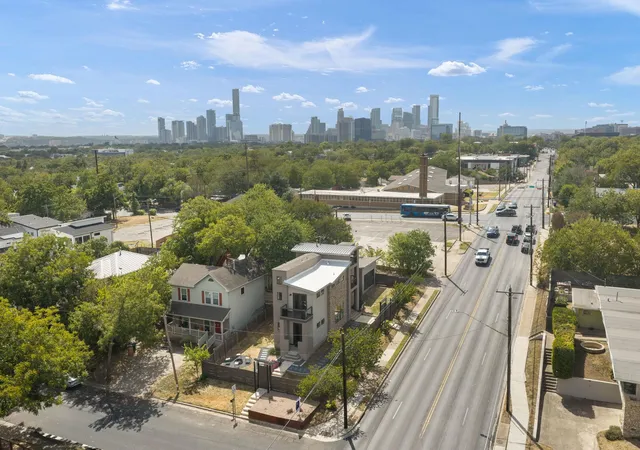 Photo 2 of Single family home for sale at 1814 Maple Ave, Austin, TX 78702 | MLS# 2161293 | Listing updated on 2026-09-26