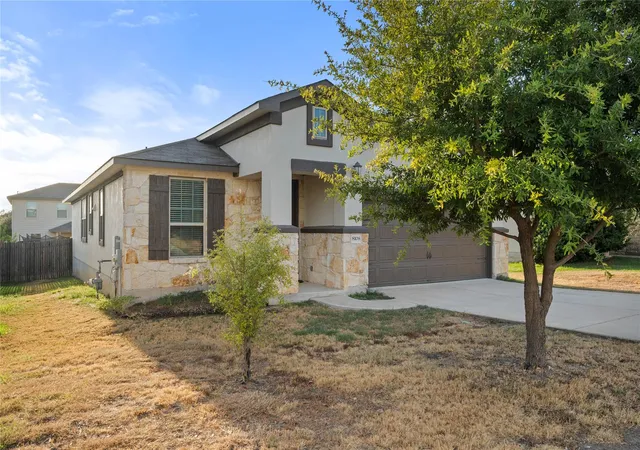 Photo 3 of Single family home for sale at 8108 Pescara Cv, Round Rock, TX 78665 | MLS# 5940106 | Listing updated on 2026-10-08