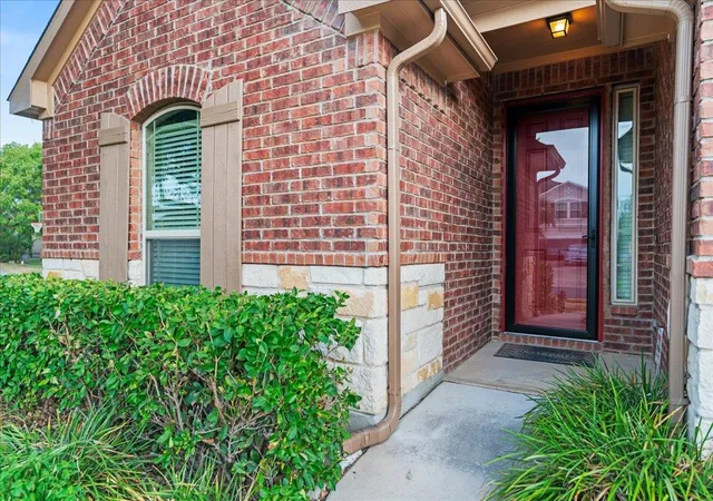 Photo 4 of Single family home for sale at 236 Fletcher Bnd, Buda, TX 78610 | MLS# 5167036 | Listing updated on 2026-09-23