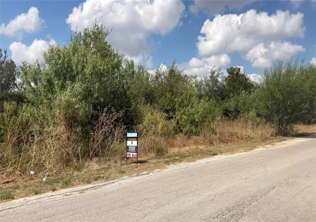 Land for sale at 13210 Roundup Pass, San Antonio, TX 78245 | MLS# 2849218