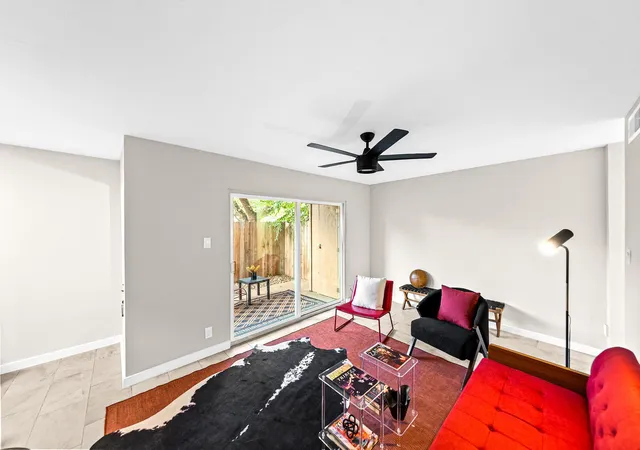 Photo 3 of Condo for sale at 2600 Penny Ln #118, Austin, TX 78757 | MLS# 8670080 | Listing updated on 2026-10-07