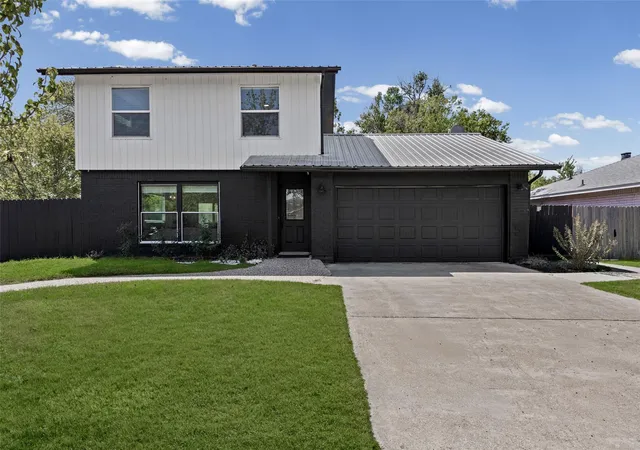 Photo 1 of Single family home for sale at 1101 Kenyon Dr, Austin, TX 78745 | MLS# 8090023 | Listing updated on 2026-09-25
