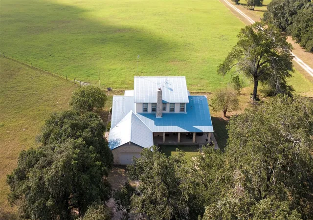 Photo 1 of House for sale at 2690 Cr 306 Rd, Lexington, TX 78947 | MLS# 9450815 | Listing updated on 2026-09-21