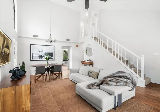 Photo 1 of Single family home for sale at 108 W Spring Dr, West Lake Hills, TX 78746 | MLS# 3571001 | Listing updated on 2026-09-21