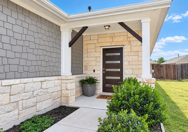 Photo 3 of Single family home for sale at 1313 Hazleton Cv, Austin, TX 78753 | MLS# 3784369 | Listing updated on 2026-10-01