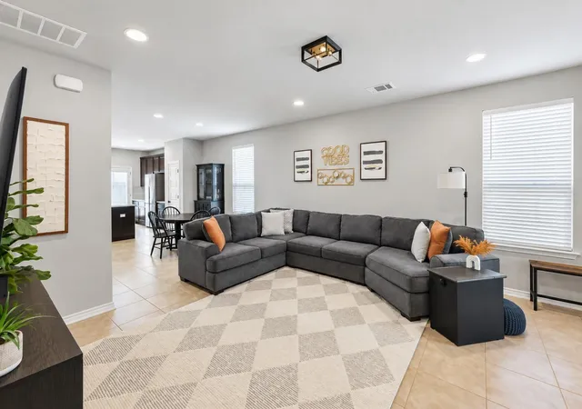 Photo 3 of Single family home for sale at 1313 Hazleton Cv, Austin, TX 78753 | MLS# 3784369 | Listing updated on 2026-10-01
