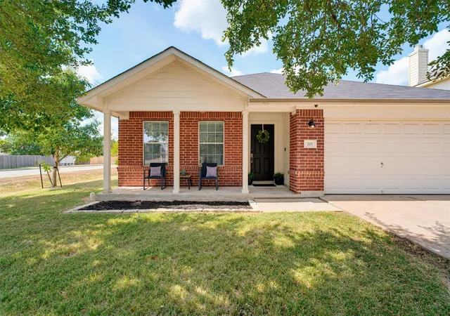 Photo 2 of Single family home for sale at 201 Hanstrom Dr, Hutto, TX 78634 | MLS# 6049002 | Listing updated on 2026-10-10