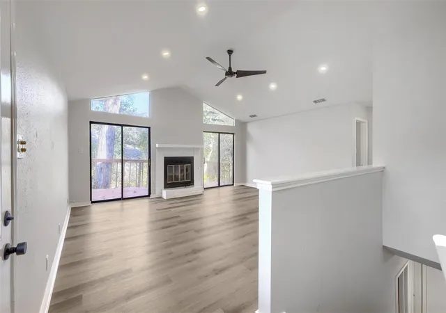 Photo 4 of Single family home for sale at 6026 Mount Bonnell Cv, Austin, TX 78731 | MLS# 1599640 | Listing updated on 2026-10-09