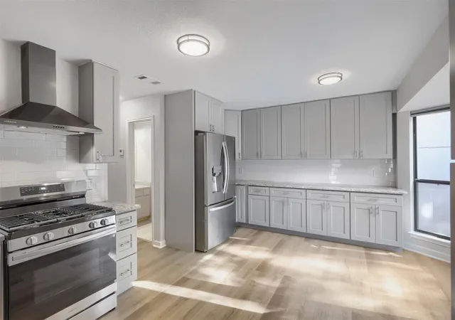 Photo 1 of Single family home for sale at 6026 Mount Bonnell Cv, Austin, TX 78731 | MLS# 1599640 | Listing updated on 2026-10-09