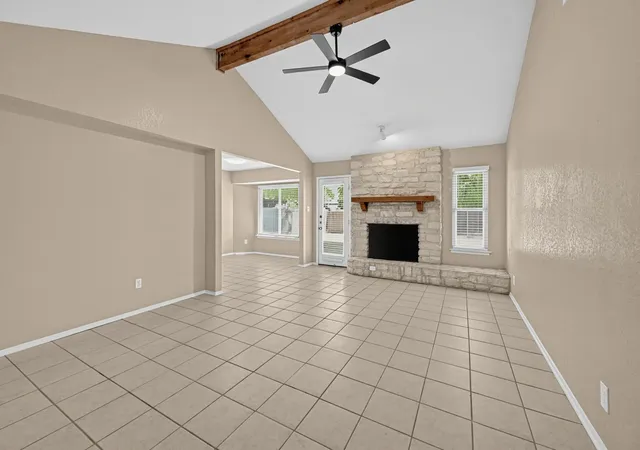 Photo 3 of Single family home for sale at 914 Garden Meadow Dr, Georgetown, TX 78628 | MLS# 6816720 | Listing updated on 2026-09-20