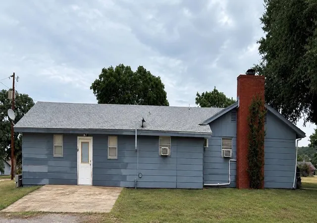 Photo 1 of Multi family home for sale at 112 Promise Ln, Burnet, TX 78611 | MLS# 5781668 | Listing updated on 2026-09-24