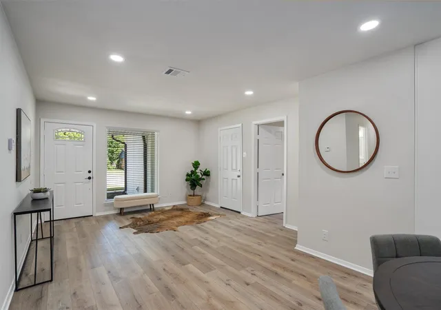 Photo 4 of Single family home for sale at 8303 Briarwood Ln, Austin, TX 78757 | MLS# 1165645 | Listing updated on 2026-09-30