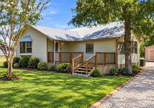 Single family home for sale at 193 Fm 1209, Cedar Creek, TX 78612 | MLS# 5683193