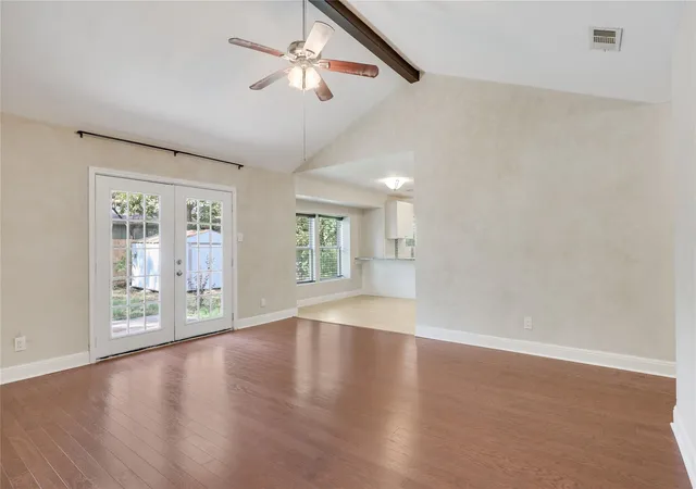 Photo 4 of Single family home for sale at 6232 Hillston Dr, Austin, TX 78745 | MLS# 6539183 | Listing updated on 2026-09-28