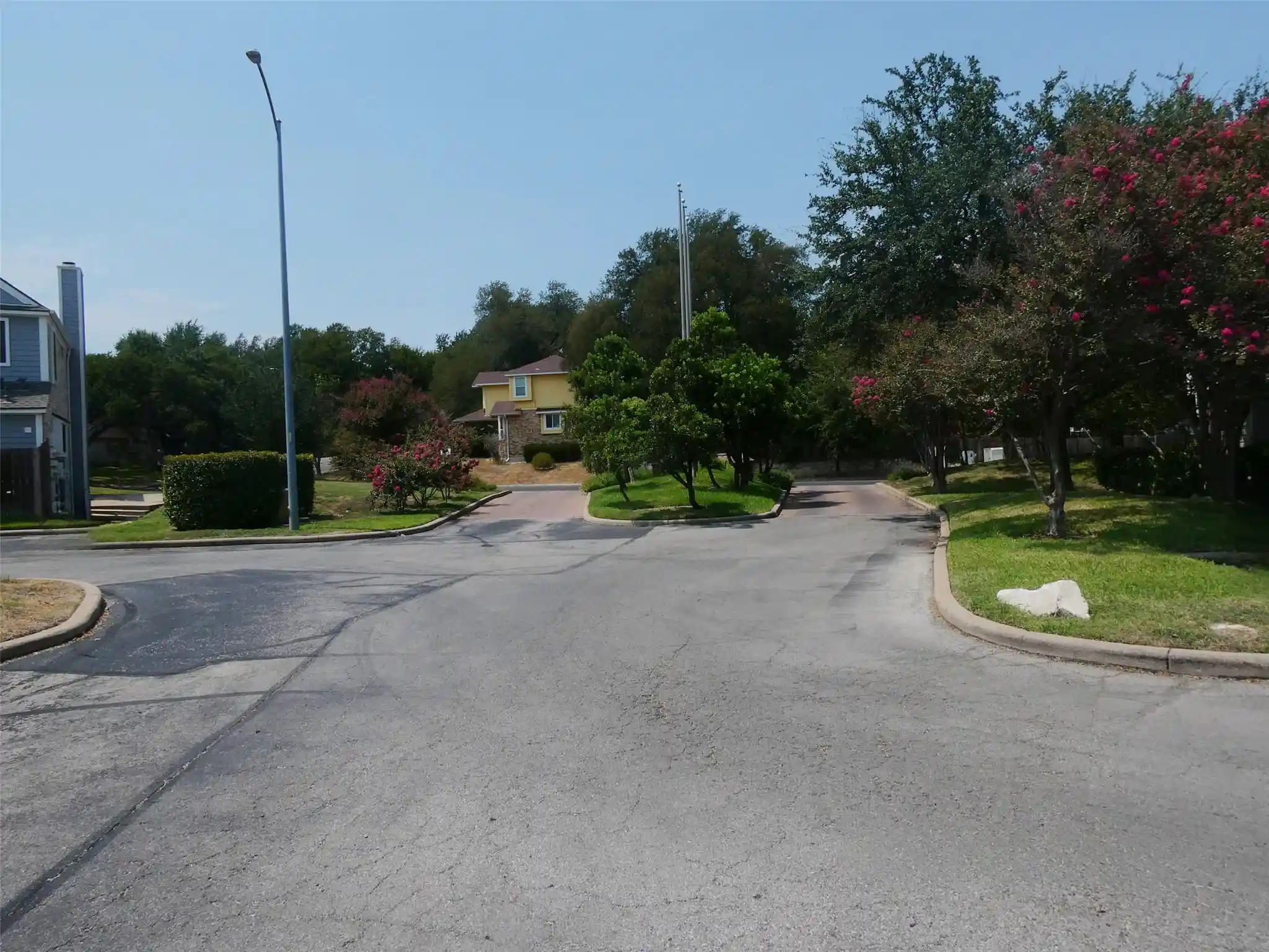 Listing Photo 26 - Condo for sale in 12325 Los Indios Trl located at 12325 Los Indios Trl, Austin, TX 78729 - Unit #14