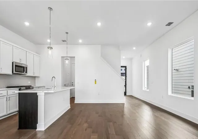 Photo 2 of Single family home for sale at 1414 Rambling Rose Rd, Austin, TX 78745 | MLS# 5744415 | Listing updated on 2026-09-20