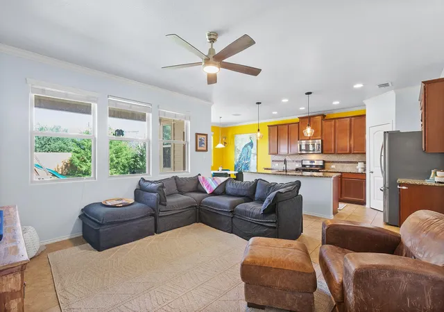 Photo 4 of Single family home for sale at 2618 Garlic Crk Dr, Buda, TX 78610 | MLS# 7792257 | Listing updated on 2026-10-10