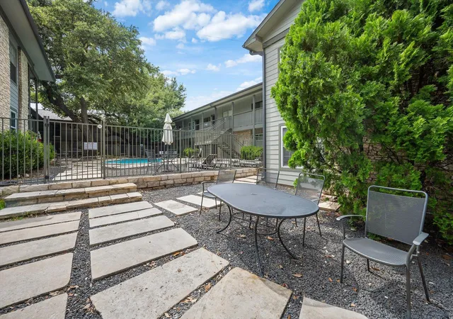 Photo 2 of Condo for sale at 2303 E Side Dr #109, Austin, TX 78704 | MLS# 6707073 | Listing updated on 2026-10-06