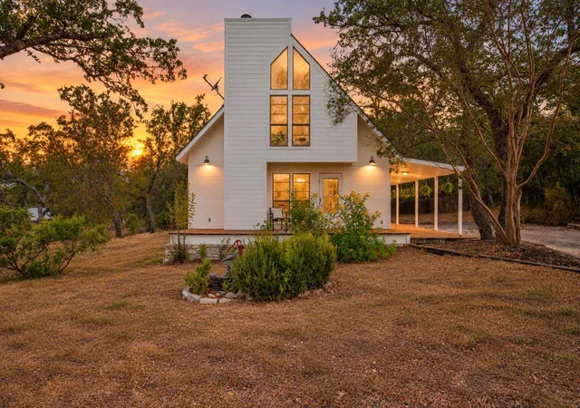 Photo 2 of Single family home for sale at 8902 Butler Cir, Austin, TX 78737 | MLS# 4137475 | Listing updated on 2026-10-04
