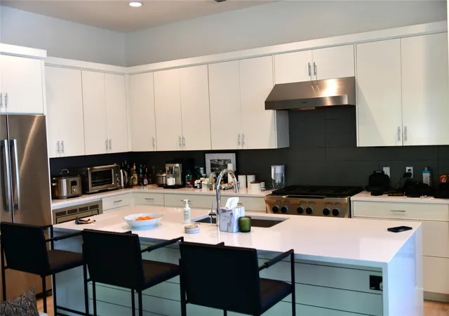 Photo 3 of Condo for sale at 901 Bouldin Ave #A, Austin, TX 78704 | MLS# 7142356 | Listing updated on 2026-10-01