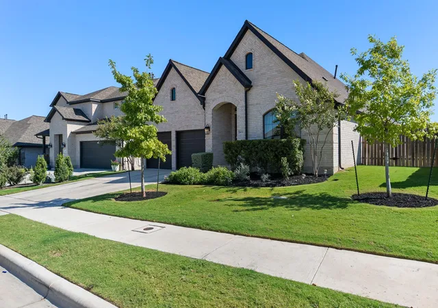 Photo 1 of Single family home for sale at 1400 Plum Tree Way, Georgetown, TX 78628 | MLS# 9798595 | Listing updated on 2026-10-09