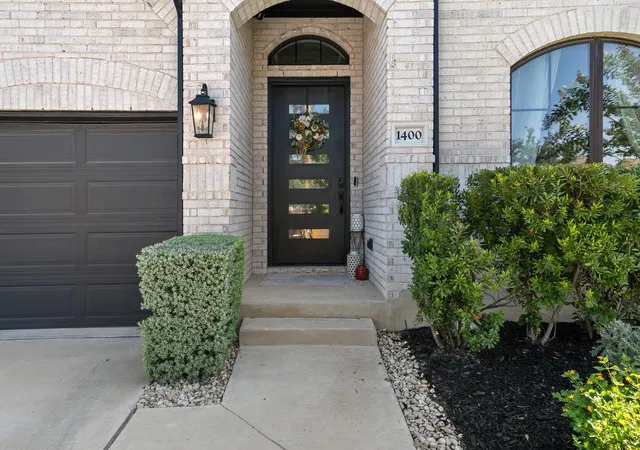 Photo 2 of Single family home for sale at 1400 Plum Tree Way, Georgetown, TX 78628 | MLS# 9798595 | Listing updated on 2026-10-09